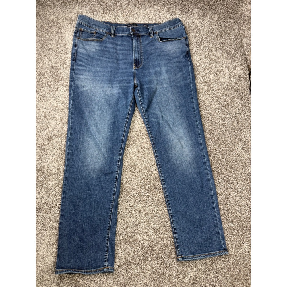 Lucky Brand Athletic Taper Jeans Men's 42x32 Coolmax Stretch Medium Wash